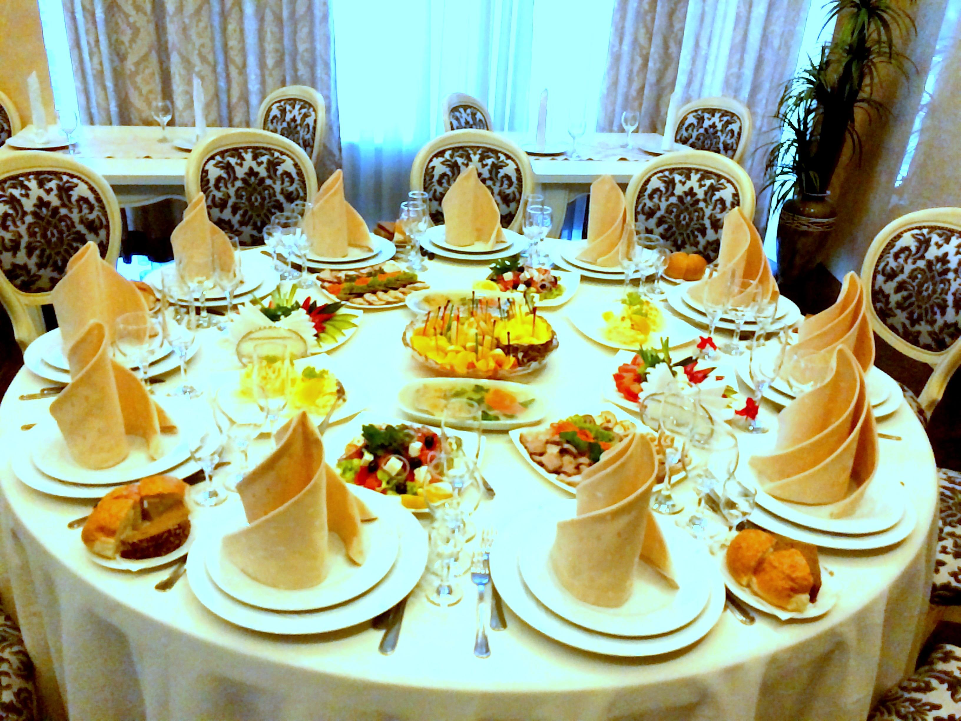 Manhattan Hotel & Restaurant Кишинев Екстериор снимка